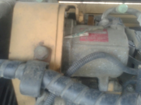 รถแบคโฮ KOMATSU รถแบคโฮ KOMATSU