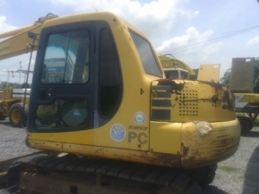 รถแบคโฮ KOMATSU รถแบคโฮ KOMATSU
