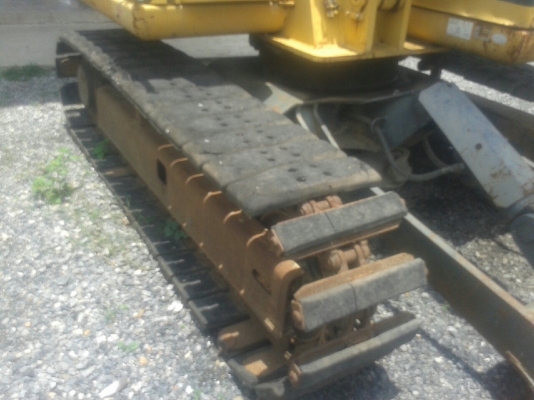 รถแบคโฮ KOMATSU รถแบคโฮ KOMATSU