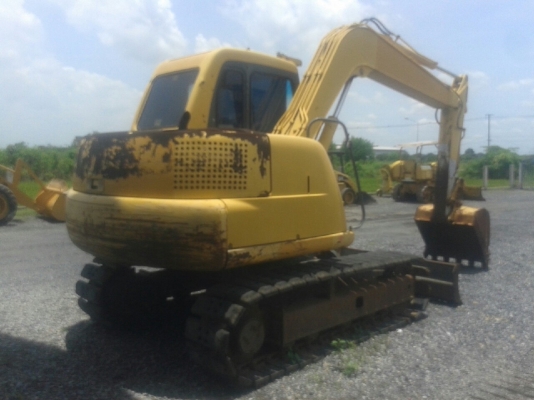 รถแบคโฮ KOMATSU รถแบคโฮ KOMATSU