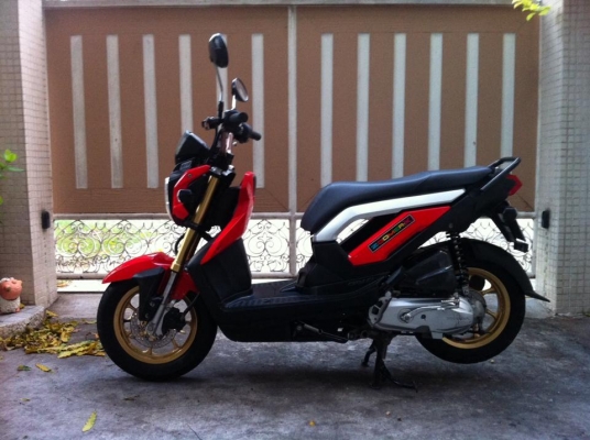 ขออนุญาติขาย HONDA ZOOMER-X 110-i  มือเดียว ฟรีค่าโอน
