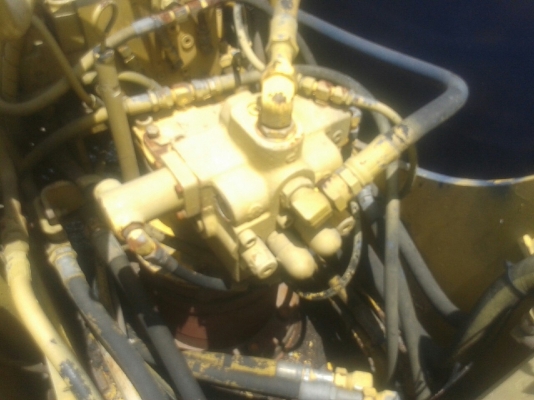 รถแบคโฮ KOBELCO