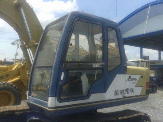 รถแบคโฮ KOBELCO