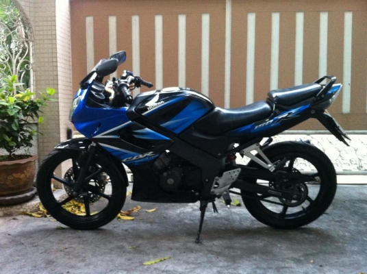 ขออนุญาติขาย HONDA CBR 150 ปี 52 ตัวสุดท้าย สตา์ร์ทมือ โอนฟรี ขออนุญาติขาย HONDA CBR 150 ปี 52 ตัวสุดท้าย สตา์ร์ทมือ โอนฟรี