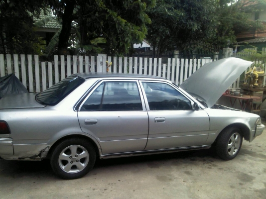 โตโยต้าโคโลน่า แป๊ะยิ้ม