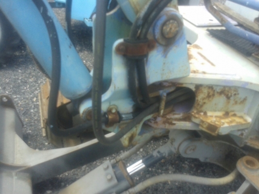 รถแบคโฮมีหัวเจาะ