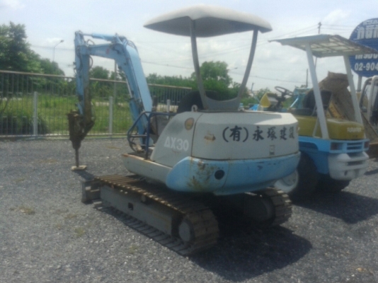 รถแบคโฮมีหัวเจาะ