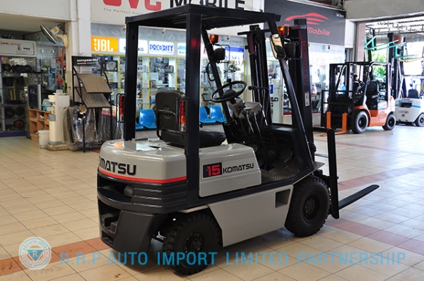ขายรถโฟล์คลิฟท์มือสอง KOMATSU รุ่น FG15-15 ราคา 135,000 บาท นำเข้าจากประเทศญี่ปุ่น 100\% ไม่เคยใช้งานในประเทศไทย