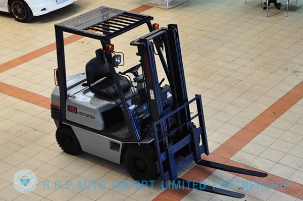 ขายรถโฟล์คลิฟท์มือสอง KOMATSU รุ่น FG15-15 ราคา 135,000 บาท นำเข้าจากประเทศญี่ปุ่น 100\% ไม่เคยใช้งานในประเทศไทย