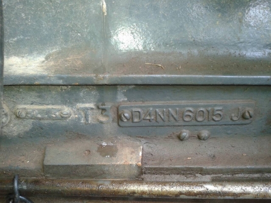 ขายรถไถฟอร์ด 6600 T3 สภาพสวยเต็มทุกอย่าง เอกสารเล่มทะเบียนพร้อมโอน อุปกรณ์มีผานดันหน้า และผาน 5