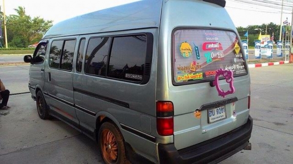 ากขายรถบ้านใช้ส่วนตัวโตโยต้าหัวจรวจตาเพชรหลังคาสูง