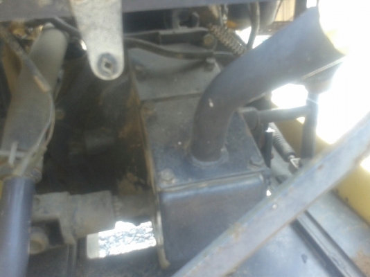 รถแบคโฮ มีบุ้งกี๋ รถแบคโฮ มีบุ้งกี๋