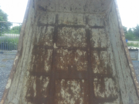 รถแบคโฮ มีบุ้งกี๋ รถแบคโฮ มีบุ้งกี๋