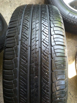 ล้อขอบ 16 5รู 114 พร้อมยาง 215 70 16 ชุดล่ะ 5,500