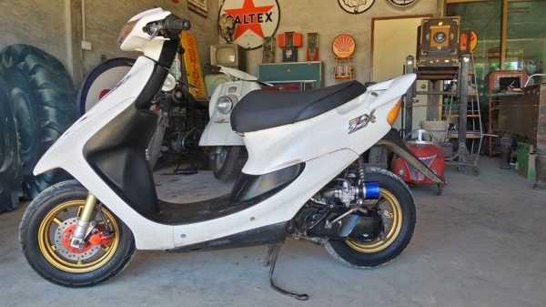 ขายฮอนด้า ZX โชคทอง ล้อแม็กแท้ ขายฮอนด้า ZX โชคทอง ล้อแม็กแท้