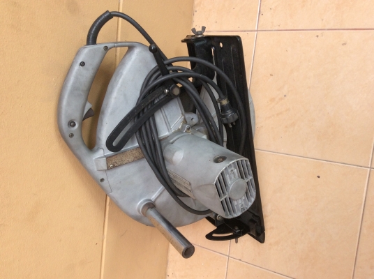 ขายเลื่อยวงเดือน