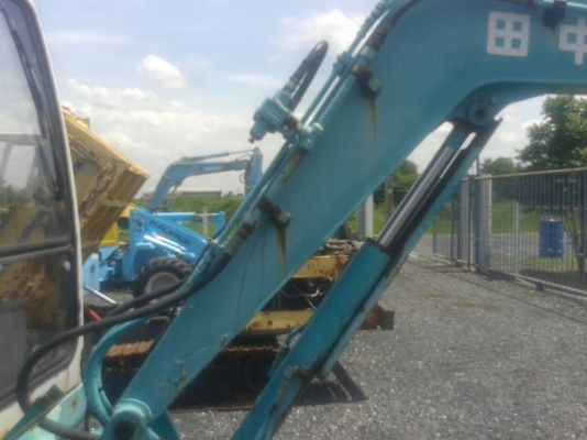 รถแบคโฮมีหัวเจาะ