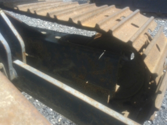 รถแบคโฮมีหัวเจาะ