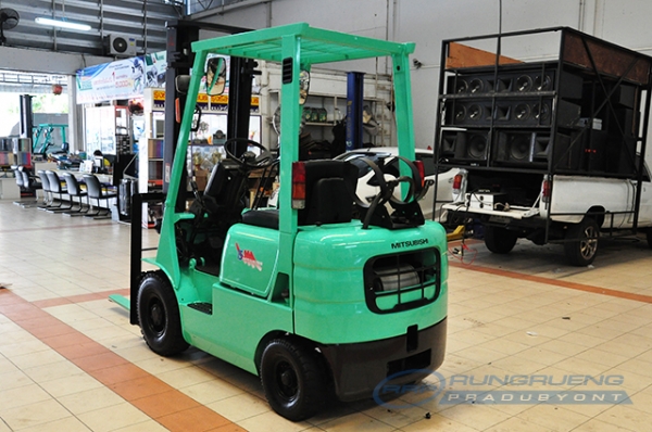 ขายรถโฟล์คลิฟท์มือสอง MITSUBISHI รุ่น FG15  ราคา 150,000 บาท นำเข้าจากประเทศญี่ปุ่น 100\% ไม่เคยใช้งานในประเทศไทย