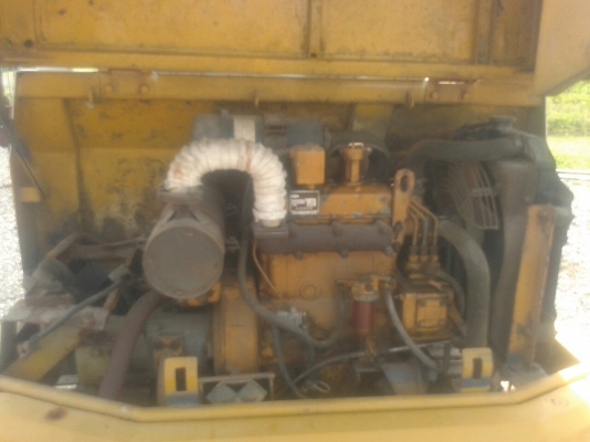 รถแบคโฮ KOMATSU PC30