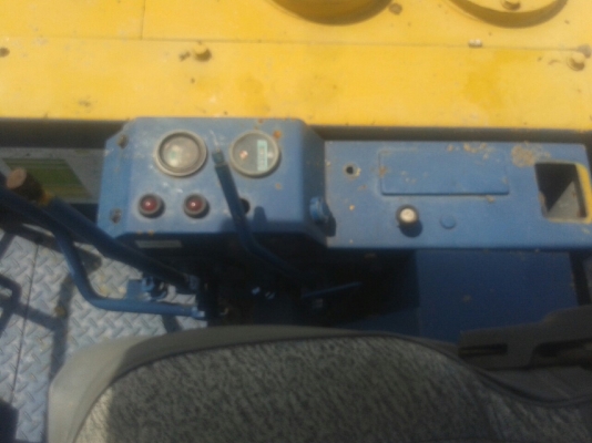 รถแบคโฮ KOMATSU PC30