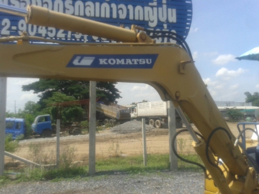รถแบคโฮ KOMATSU PC30