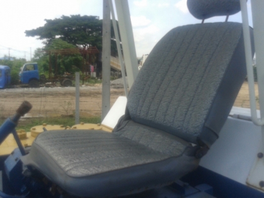 รถแบคโฮ KOMATSU PC30