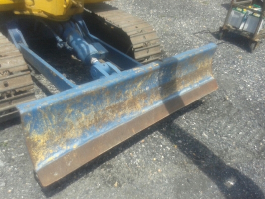 รถแบคโฮ KOMATSU PC30