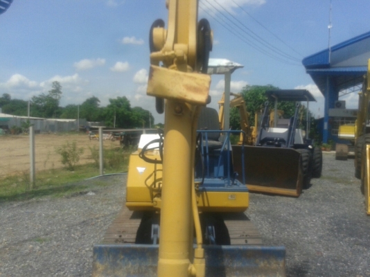 รถแบคโฮ KOMATSU PC30