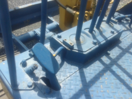 รถแบคโฮ KOMATSU PC30