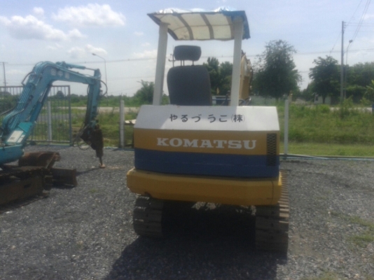 รถแบคโฮ KOMATSU PC30