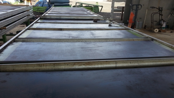 สายพานลำเลียงขนาดกว้าง 120 เซ็นติเมตรยาว 32 เมตรปรับความเร็วได้ราคา 80,000 บาท