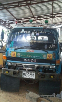 ขายอีซซุ 195 แรงเพลาเดียวพร้อมใช้ทะเบียนขาด1ปี