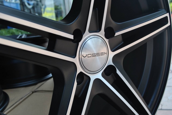 ขายล้อ VOSSEN CV5 ขอบ15X7.5 +35 4H100 สี Matt Black