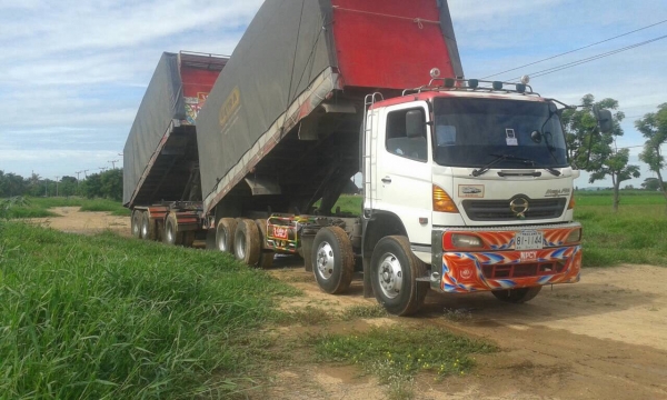 ขายHINO MEGA 320. แรง พ่วงดั้มพ์แม่-ลูกๆ3คาน