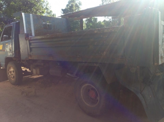 ISUZU NPR115