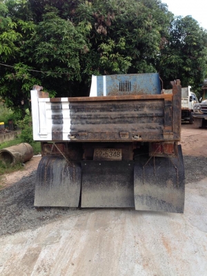 ISUZU NPR115