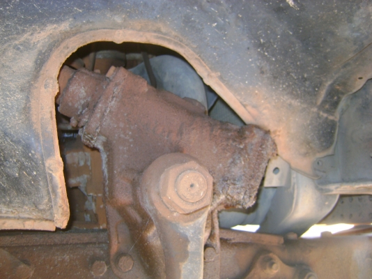 หัวยาว  145 แรง  เกียร์กลาง  2 เพลา  ทะเบียนขาดปี 55   ราคา        270,000  บาท