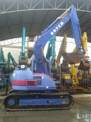 ต้องการขายรถแบคโฮยี่ห้อ komatsu-pc128us-1 นำเข้าจากญี่ปุ่น