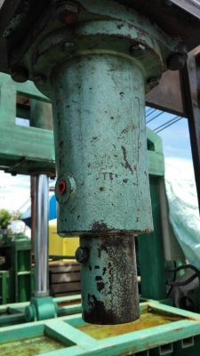 ******** Sold Out!! ******** แท่นอัดไฮดรอลิค 40 ตัน Made in Italy ประกอบใหม่ ไม่เคยใช้งาน!! 089-2499-123 นครปฐม