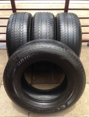 ยาง Bridgestone 265 65 17 ปี14 ดอกลึก เนื้อนิ่มๆ