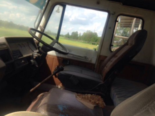 เทนเลอร์10ล้อ1เพลา HINO KT-185หางพับไฮฯขนย้าย รถเกี่ยว **ขาย เทนเลอร์ HINO KT-185 10ล้อ1เพลา หางปลาขึ้นรถเกี่ยวข้าว หางต่อใหม่ พร้อมใช้ ราคาเบา HINO KT920 วางเครื่อง/เกียร์ HO7C-185แรง (ใบคุม) เครื่องดี แห้ง แน่นดี เกียร์ดี เข้าง่าย