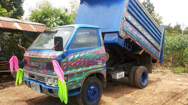 จองแล้วนัดวันอังคารไม่มาขายต่อ   ขายรถดั้มหกล้อวิ่งพืชผลเกษตทุกชนิดได้ดีเครื่อง100แรง สภาพสวยพร้อมใช้ส่งฟรี