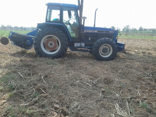 ขายรถไถ 7840 เกียร์ ธรรมดา 12x12 6 สูบ 120 แรงม้าแอร์เย็นเพลงเพาะทะเบียนพร้อมโอน 0876743909 ด่วน ครับ ขายรถไถ 7840 เกียร์ ธรรมดา 12x12 6 สูบ 120 แรงม้าแอร์เย็นเพลงเพาะทะเบียนพร้อมโอน 0876743909 ด่วน ครับ