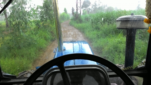 ขายรถไถ 7840 เกียร์ ธรรมดา 12x12 6 สูบ 120 แรงม้าแอร์เย็นเพลงเพาะทะเบียนพร้อมโอน 0876743909 ด่วน ครับ ขายรถไถ 7840 เกียร์ ธรรมดา 12x12 6 สูบ 120 แรงม้าแอร์เย็นเพลงเพาะทะเบียนพร้อมโอน 0876743909 ด่วน ครับ