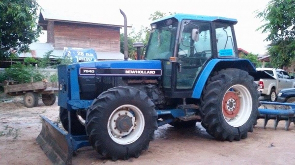 ขายรถไถ 7840 เกียร์ ธรรมดา 12x12 6 สูบ 120 แรงม้าแอร์เย็นเพลงเพาะทะเบียนพร้อมโอน 0876743909 ด่วน ครับ ขายรถไถ 7840 เกียร์ ธรรมดา 12x12 6 สูบ 120 แรงม้าแอร์เย็นเพลงเพาะทะเบียนพร้อมโอน 0876743909 ด่วน ครับ