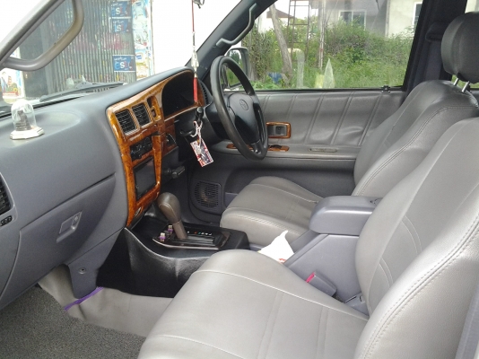 TOYOTA D4D 4ประตู SPORT CRUISER TOYOTA D4D 4ประตู SPORT CRUISER