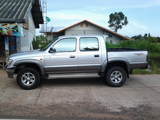 TOYOTA D4D 4ประตู SPORT CRUISER TOYOTA D4D 4ประตู SPORT CRUISER