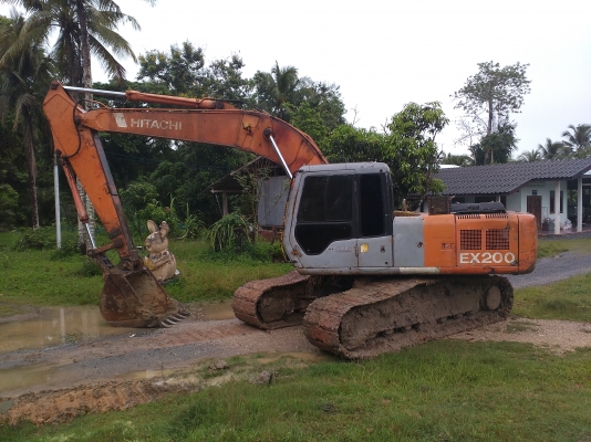 ขายรถขุด ฮิตาชิ EX200-2 550000