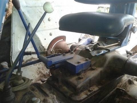 ขายรถไถฟอร์ด 5500 T3 เอกสารเล่มทะเบียนพร้อม อุปกรณ์มีผานดันหน้า และผาน 3